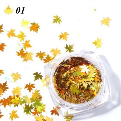 Блестящий кленовый лист для нейл-арта 01